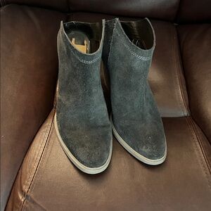 Beautiful Gray Suede Ankle Boots